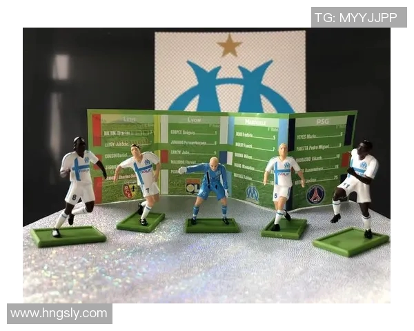 热销新品足球明星手办推荐让你与偶像零距离接触的完美选择