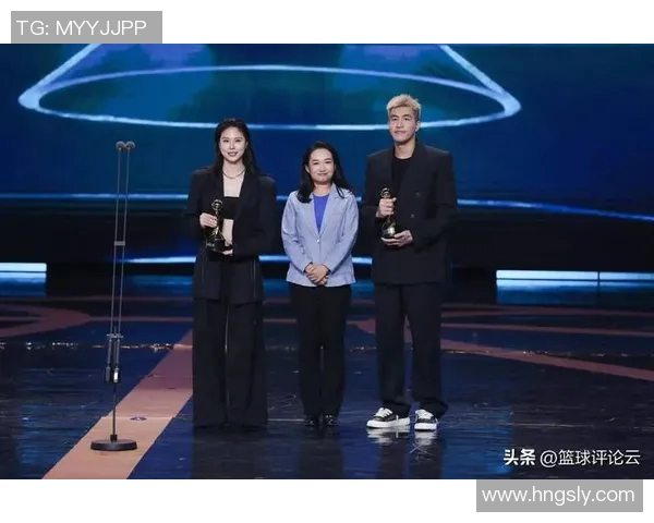 中国足球明星榜单揭晓三十位杰出球员的精彩人生与成就分析