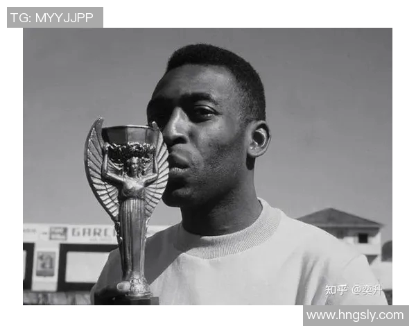 揭晓这位足球明星的真实身份及其辉煌成就与影响力分析