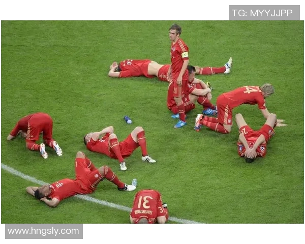 老外眼中的足球明星魅力揭秘视频带你领略不同文化的足球热情与风采 老外眼中的足球明星魅力揭秘视频带你领略不同文化的足球热情与风采